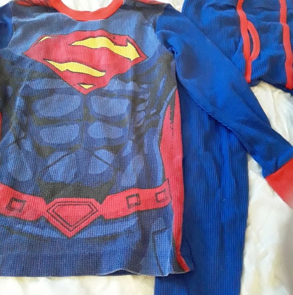 Superman/DC Comics, Boys (6), 2 Piece Pajama Set - Picture 3 of 10